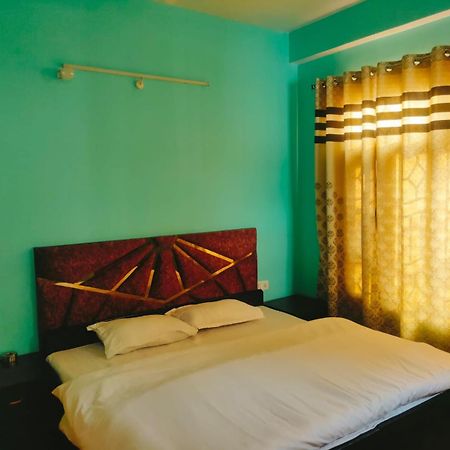 Thakur Apartment Шимла Экстерьер фото